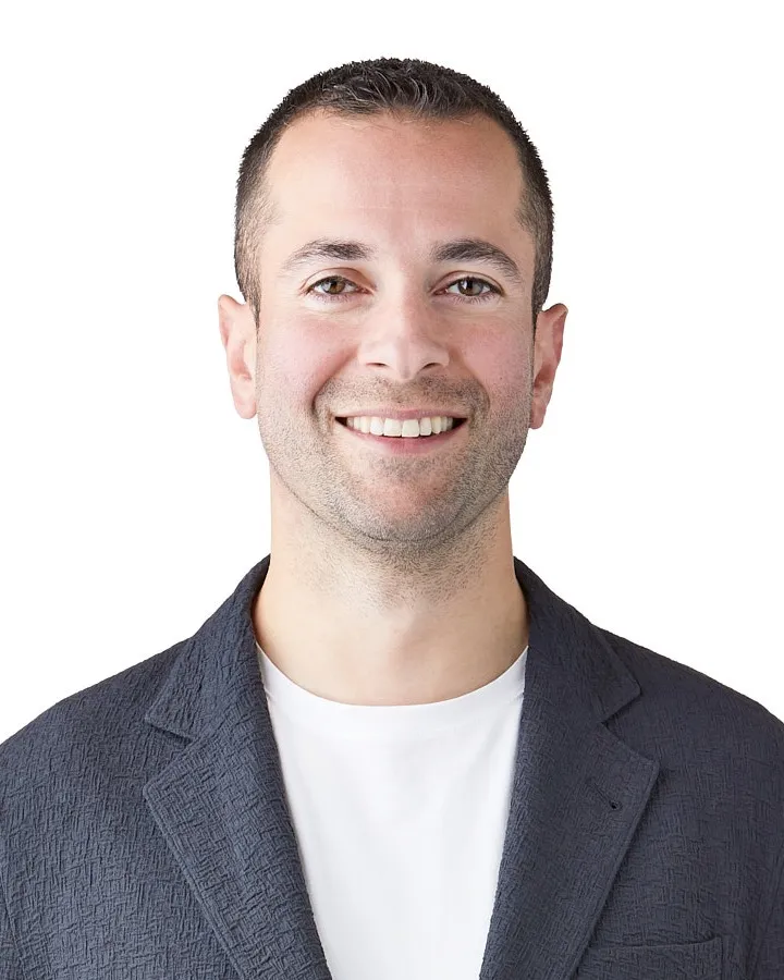 Omar, founder of PipeCrunch